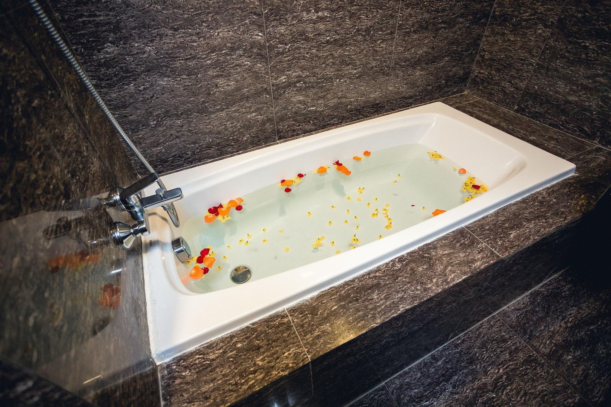 Elegant Hotel Pyi Thar Yar Rangun Zewnętrze zdjęcie