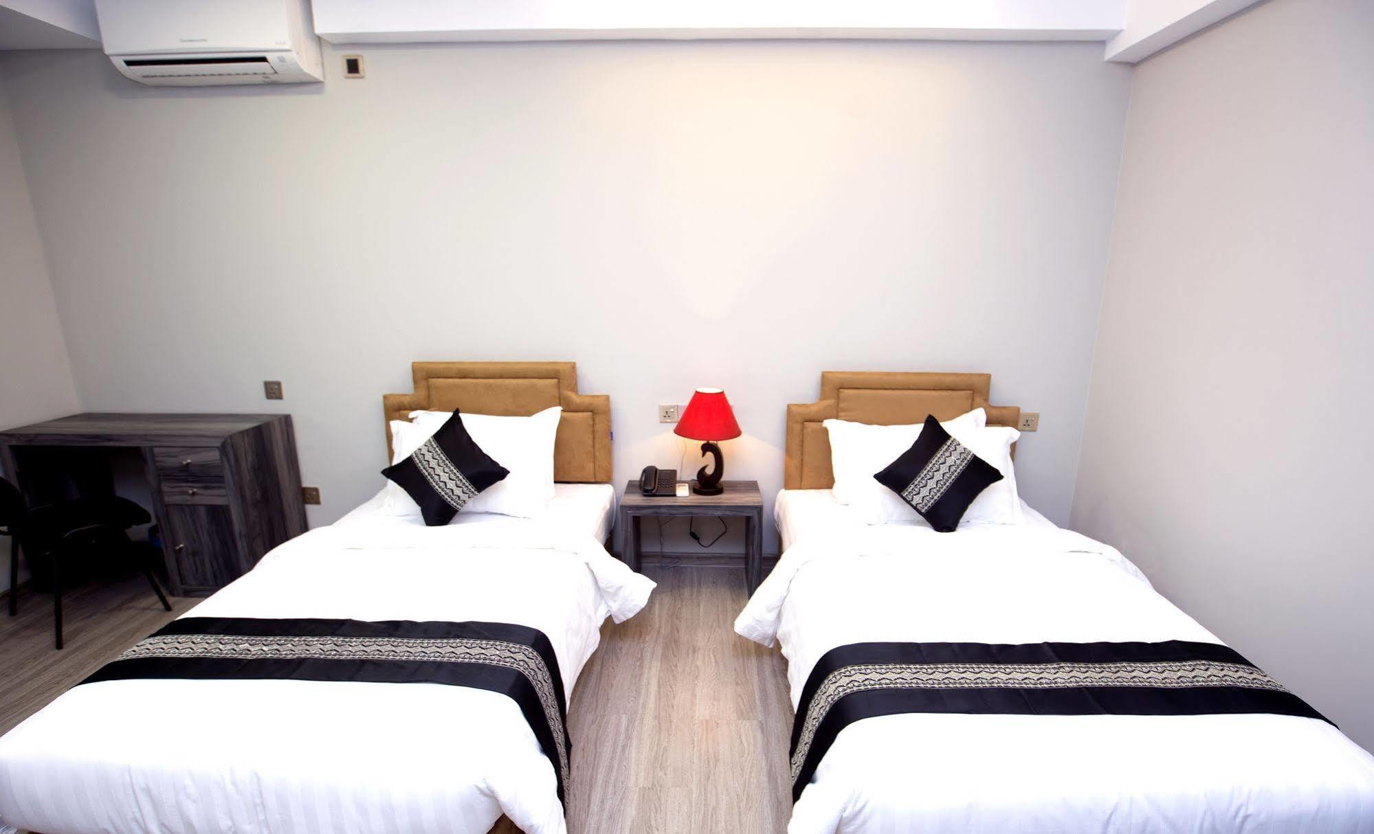 Elegant Hotel Pyi Thar Yar Rangun Zewnętrze zdjęcie