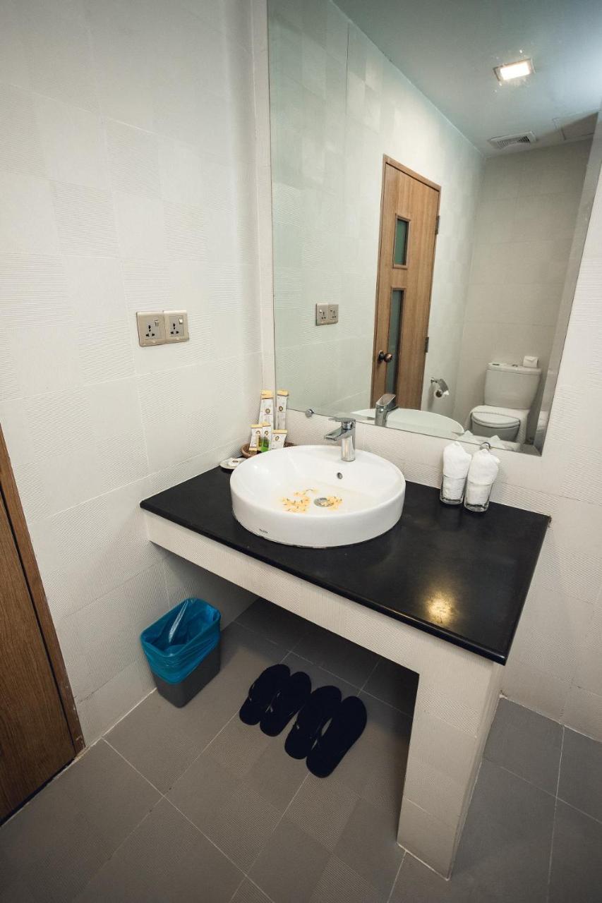 Elegant Hotel Pyi Thar Yar Rangun Zewnętrze zdjęcie